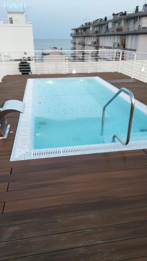 Hotel Speranza Лидо ди Йезоло Екстериор снимка