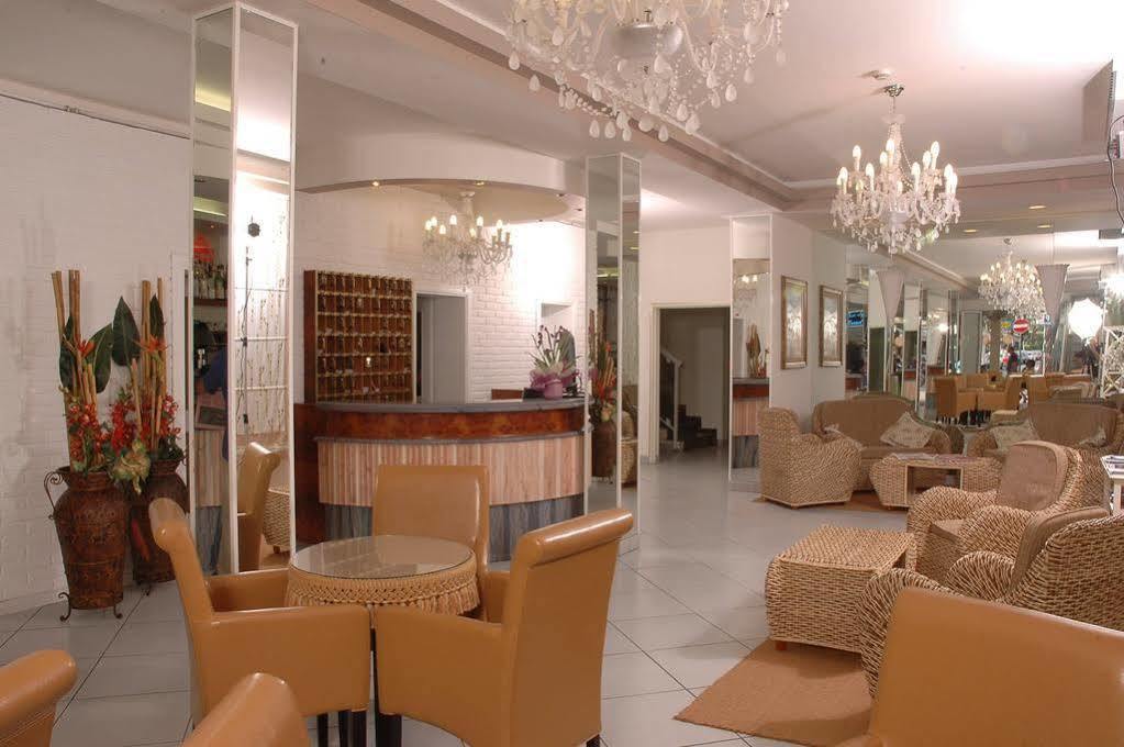 Hotel Speranza Лидо ди Йезоло Екстериор снимка